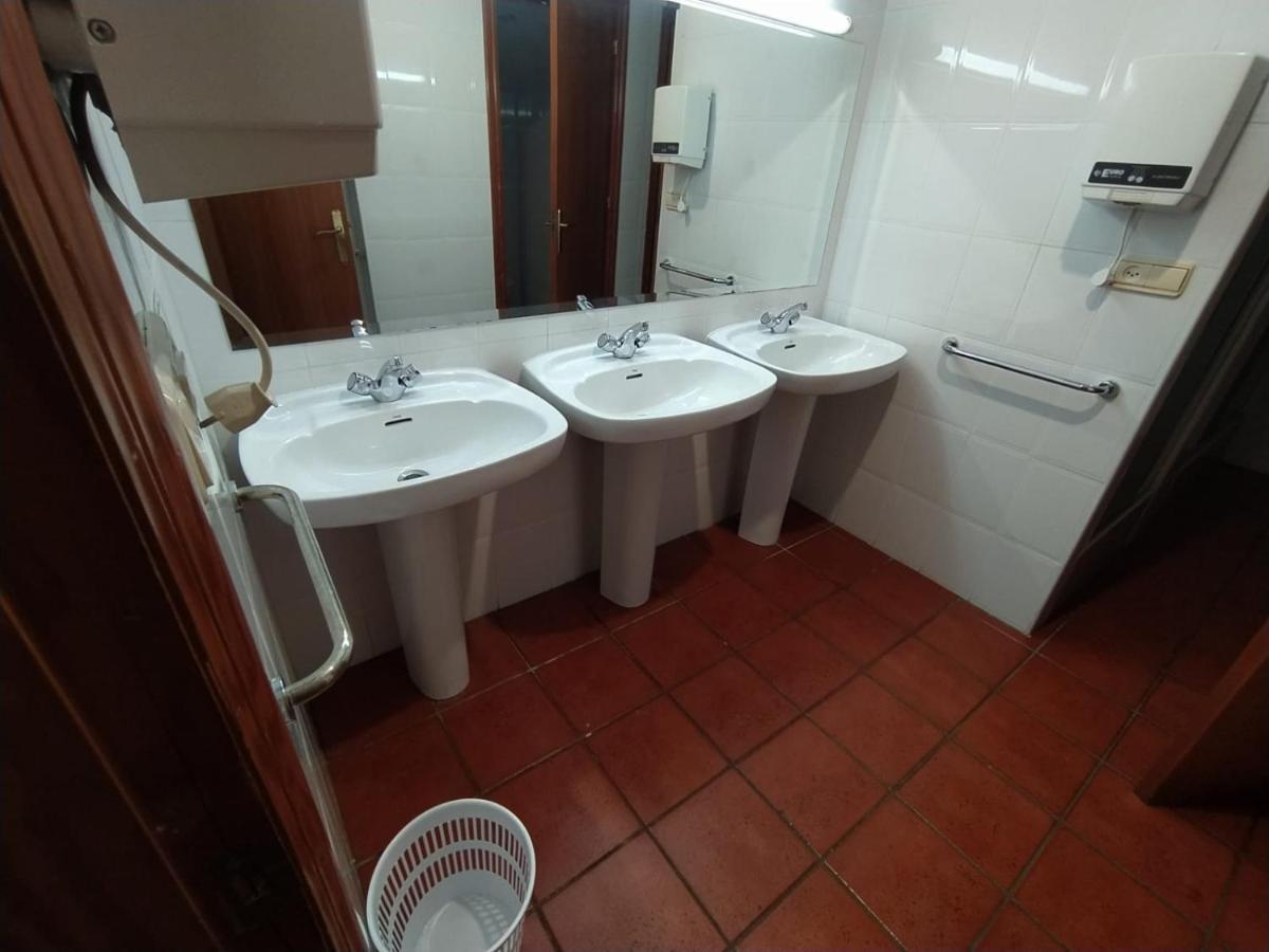 Albergue De Nuestra Senora Carrasquedo Granon Esterno foto